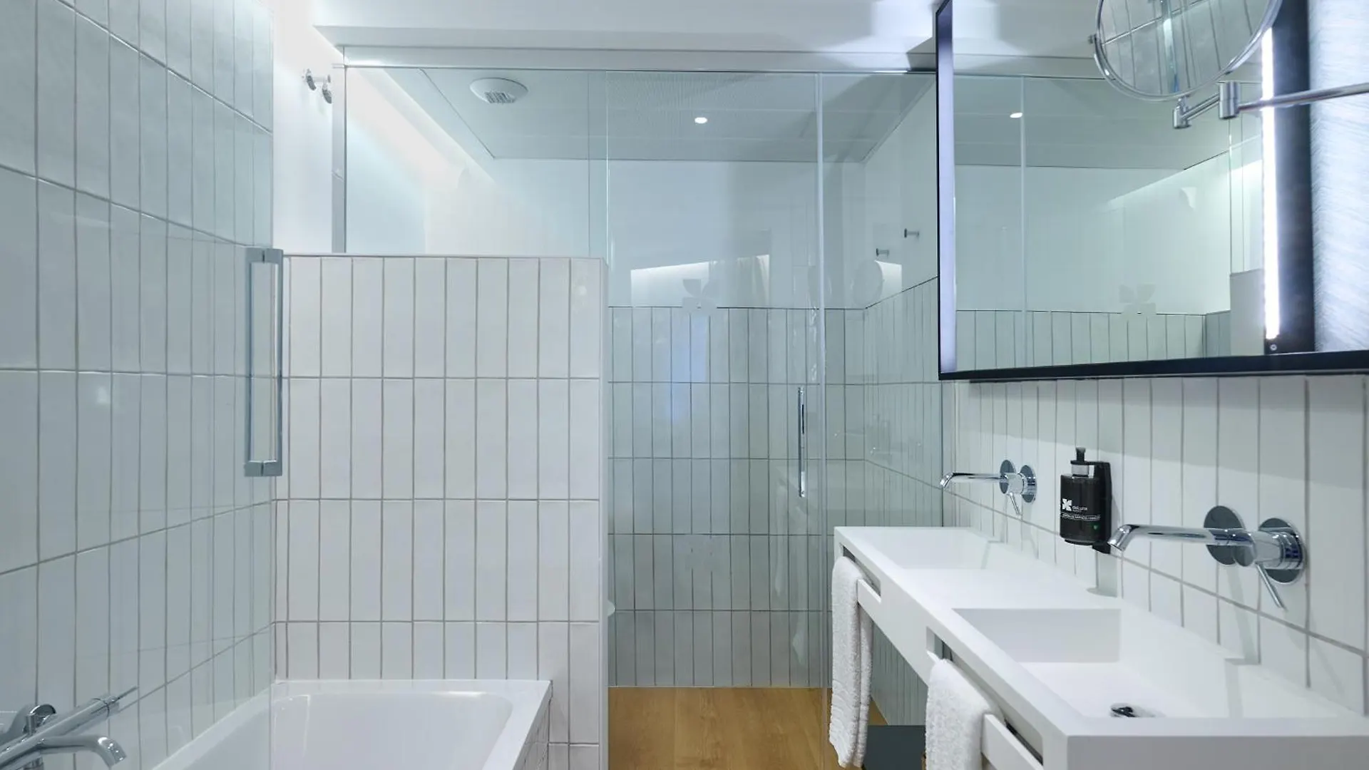 Apartamentos Luna Suites Granada Spanje
