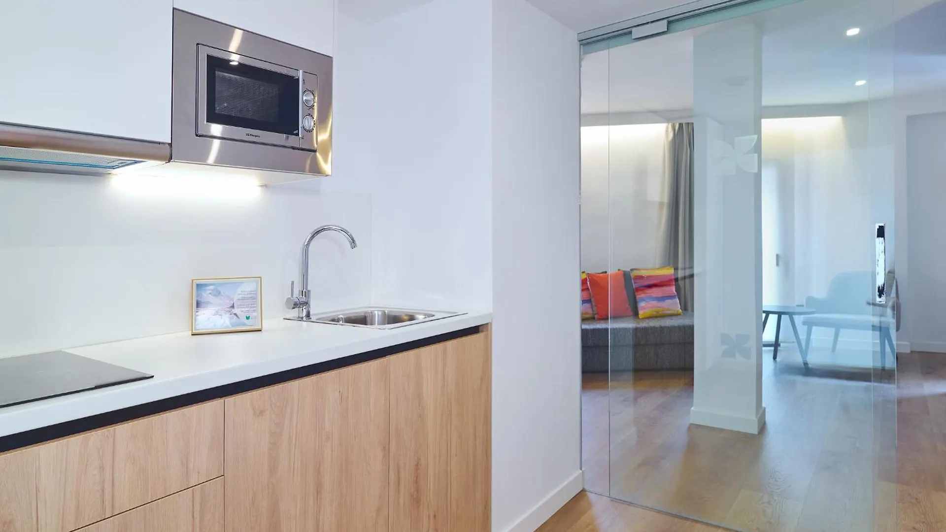 Apartamentos Luna Suites Granada